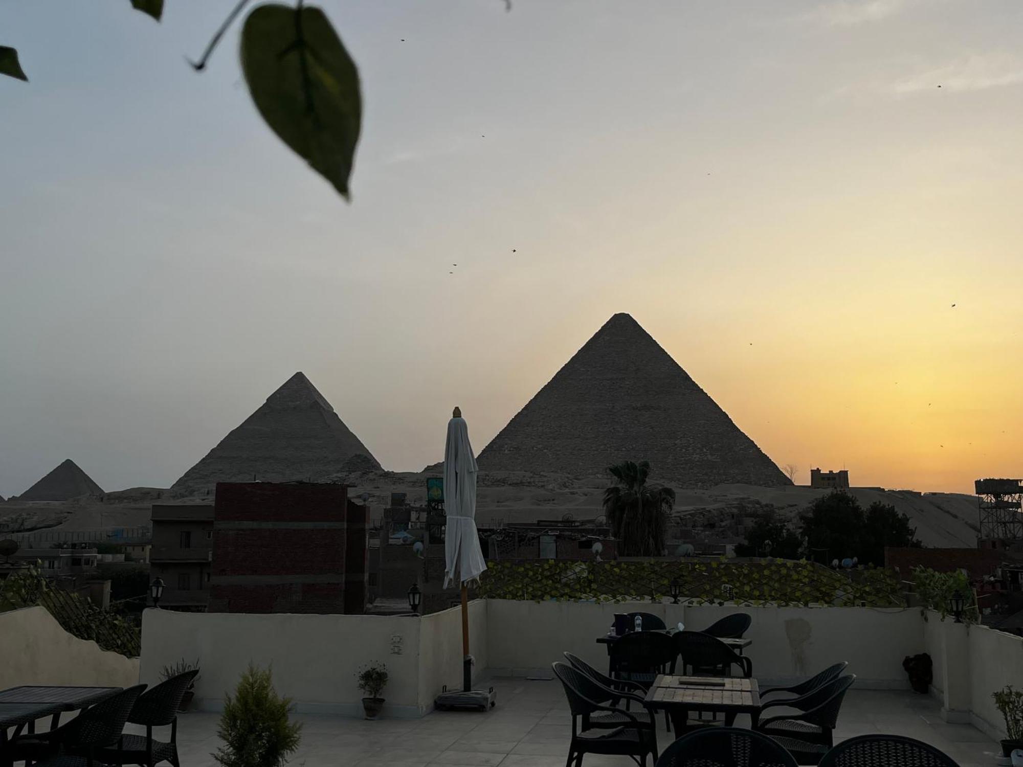 Hur Pyramids Land Inn Kafrat al Jabal Exterior photo