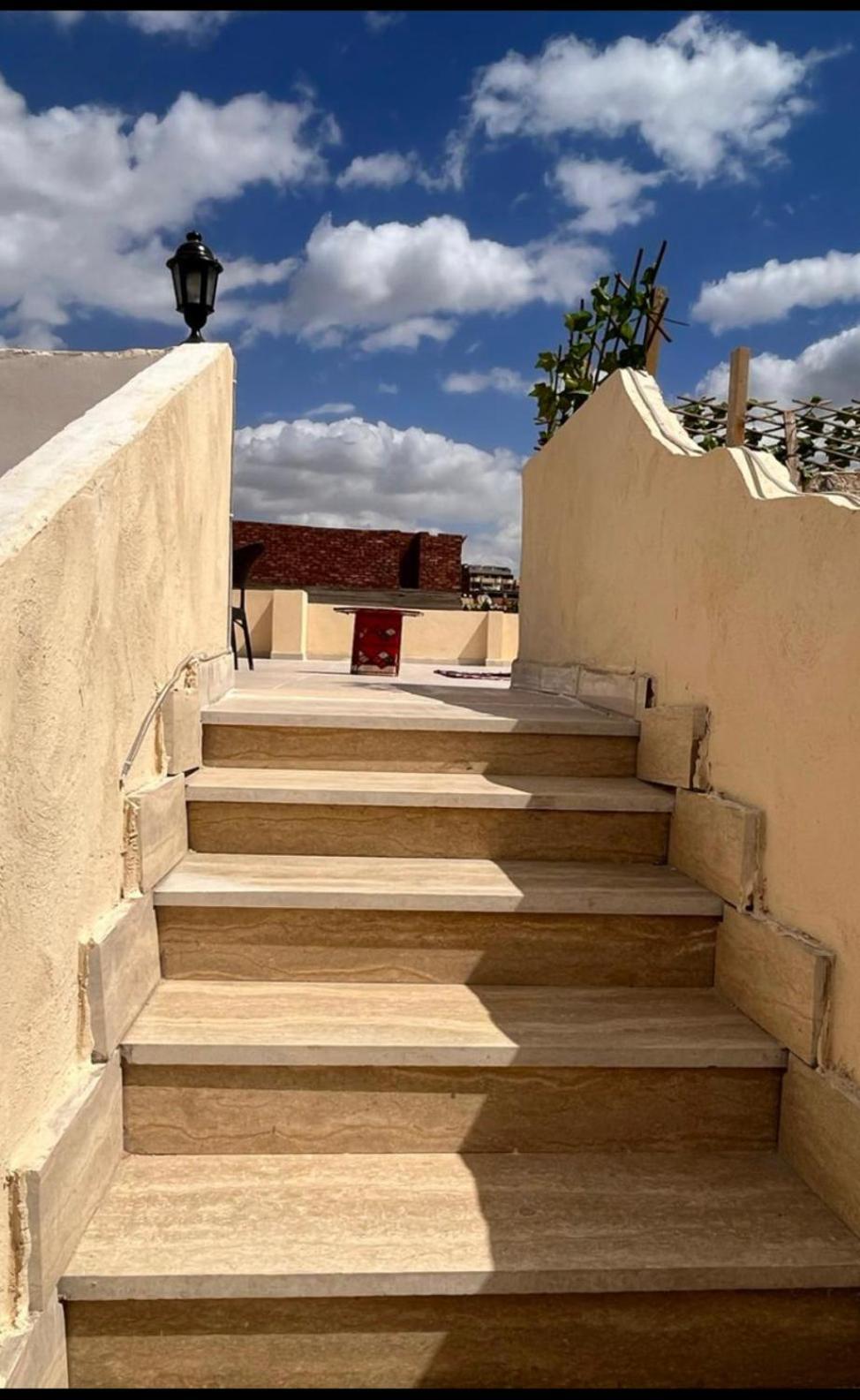 Hur Pyramids Land Inn Kafrat al Jabal Exterior photo